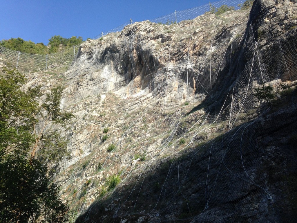 Sp 135 - reti di protezione su collegamento Ussita-Visso-Castelsantangelo sul Nera